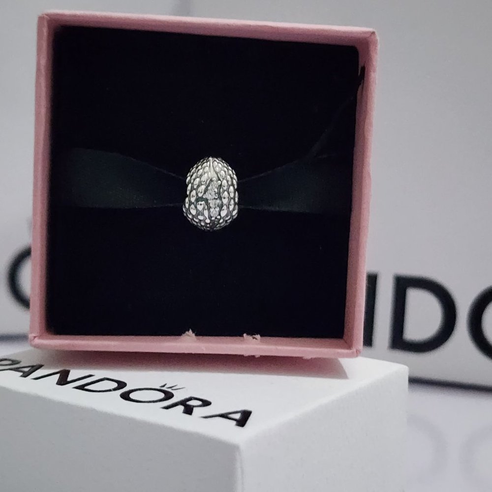 Pandora Game of Thrones Sparkling Dragon Egg Charm